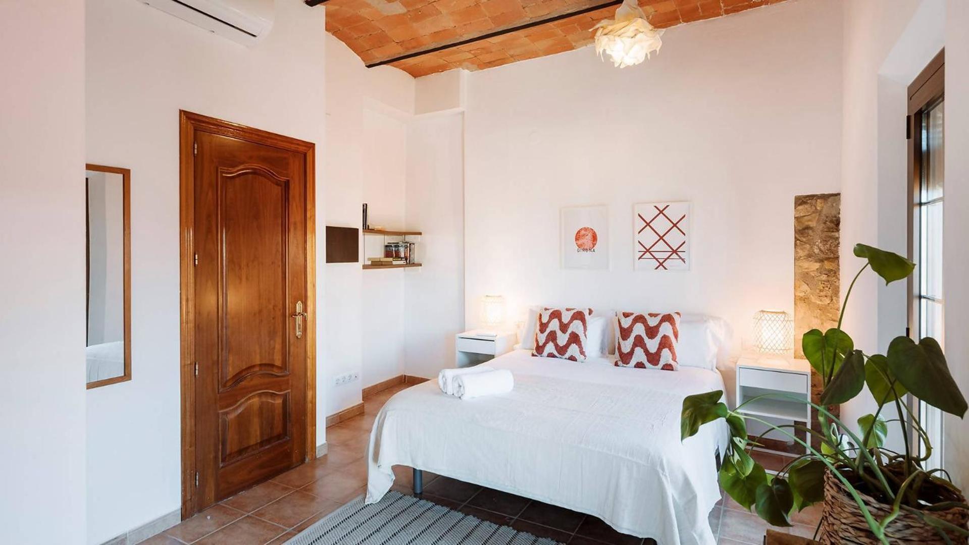 Romantic Duplex With Terrace And Great Views Gerona Habitación foto